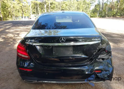 2019 Mercedes-Benz E 300 4Matic из США, поврежденный, VIN WDDZF4KB8KA530912